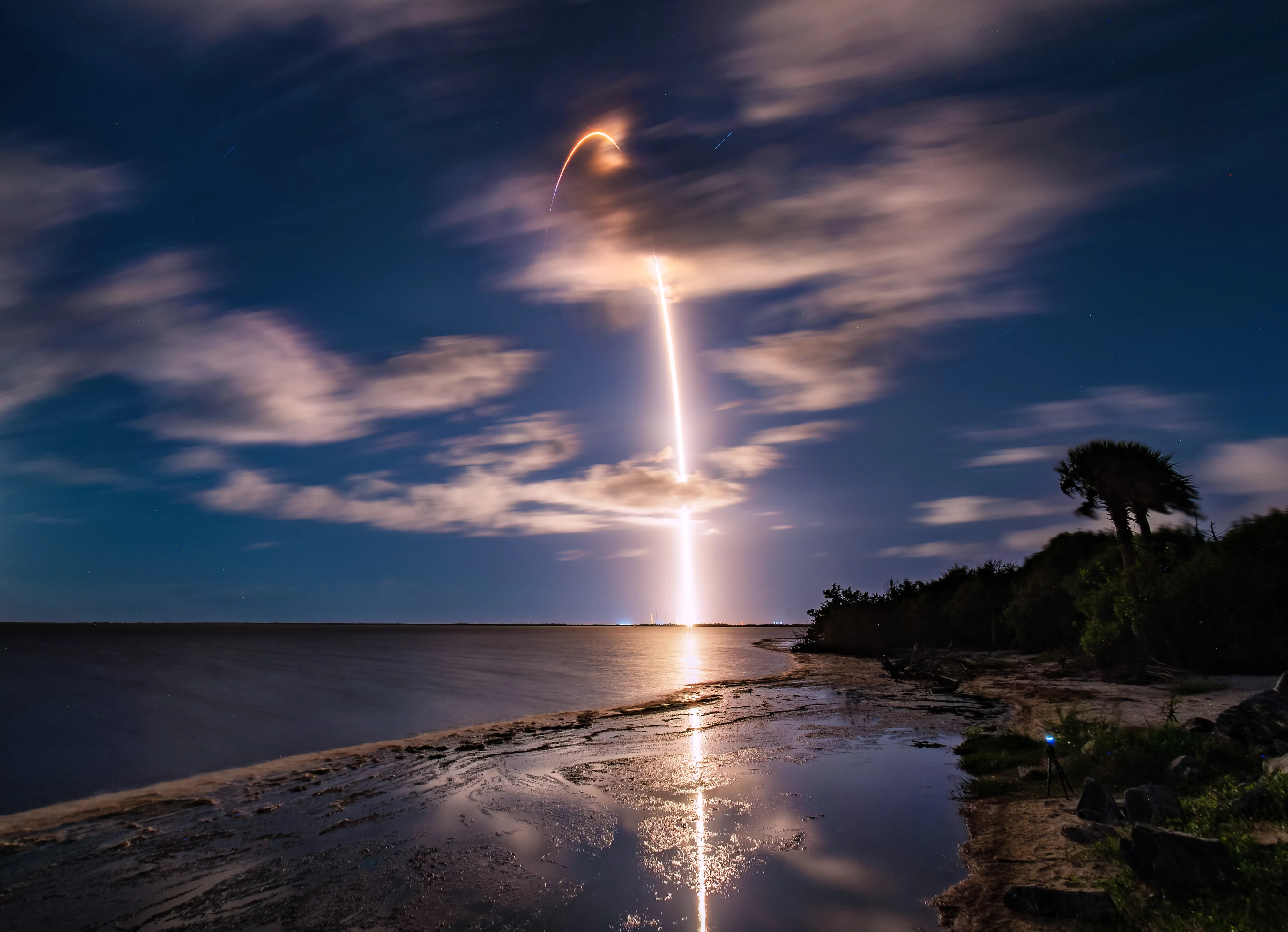 Winds Force ULA To Stand Down, SpaceX On Deck Tonight With Starlink