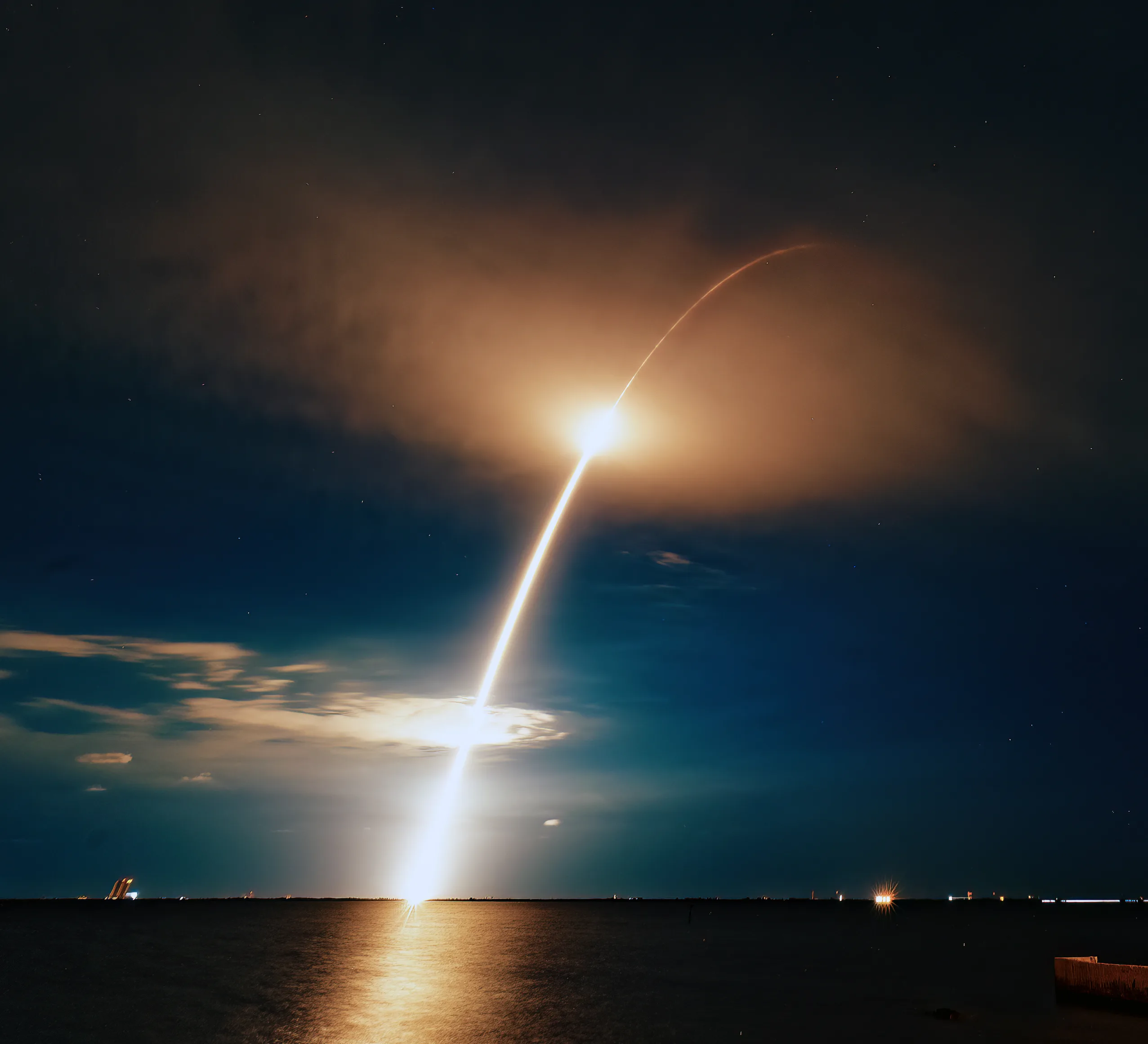 SpaceX Set Starlink 6-62 Launch For Late Wednesday Evening