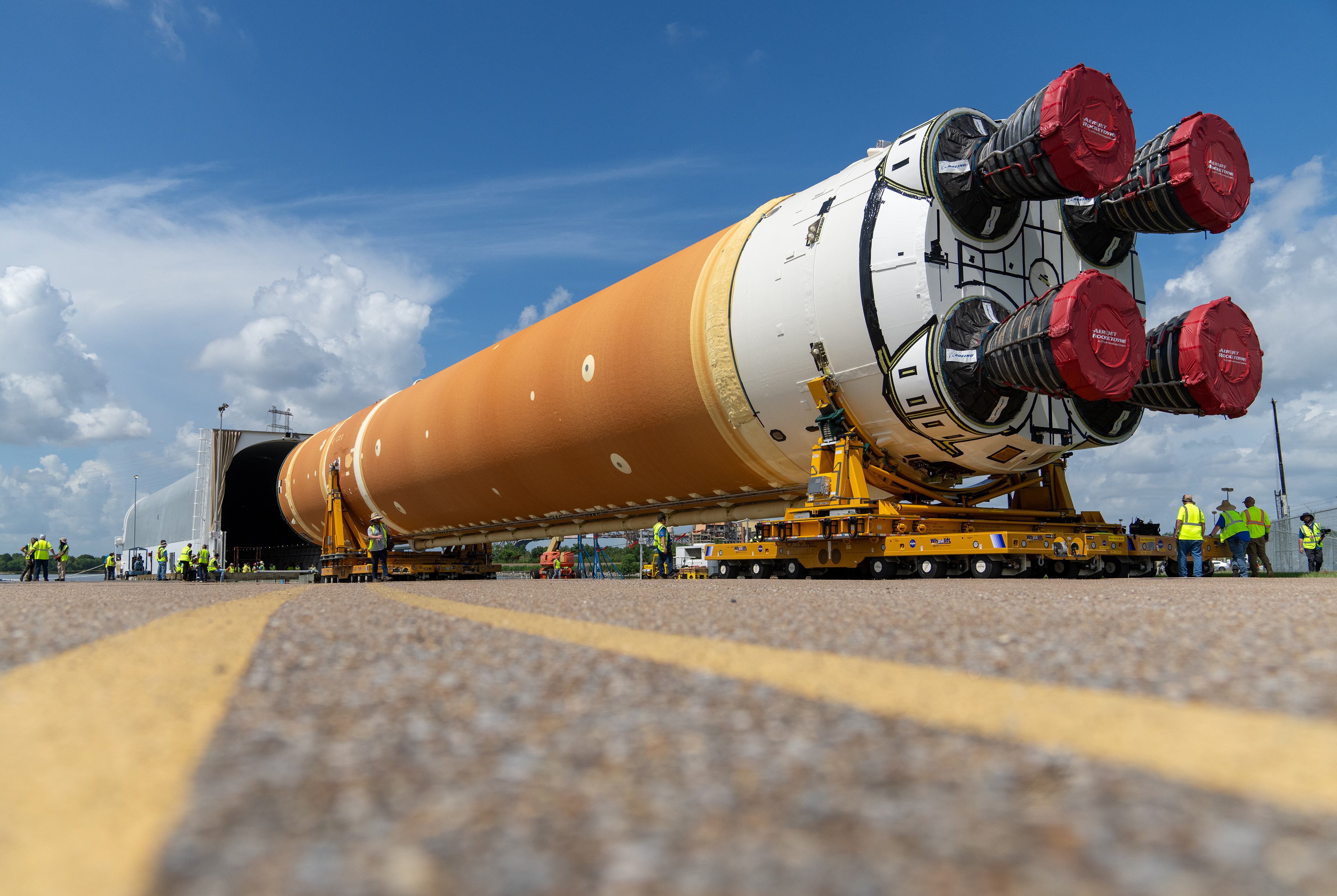 Artemis 2 Core Stage On Its Way To KSC
