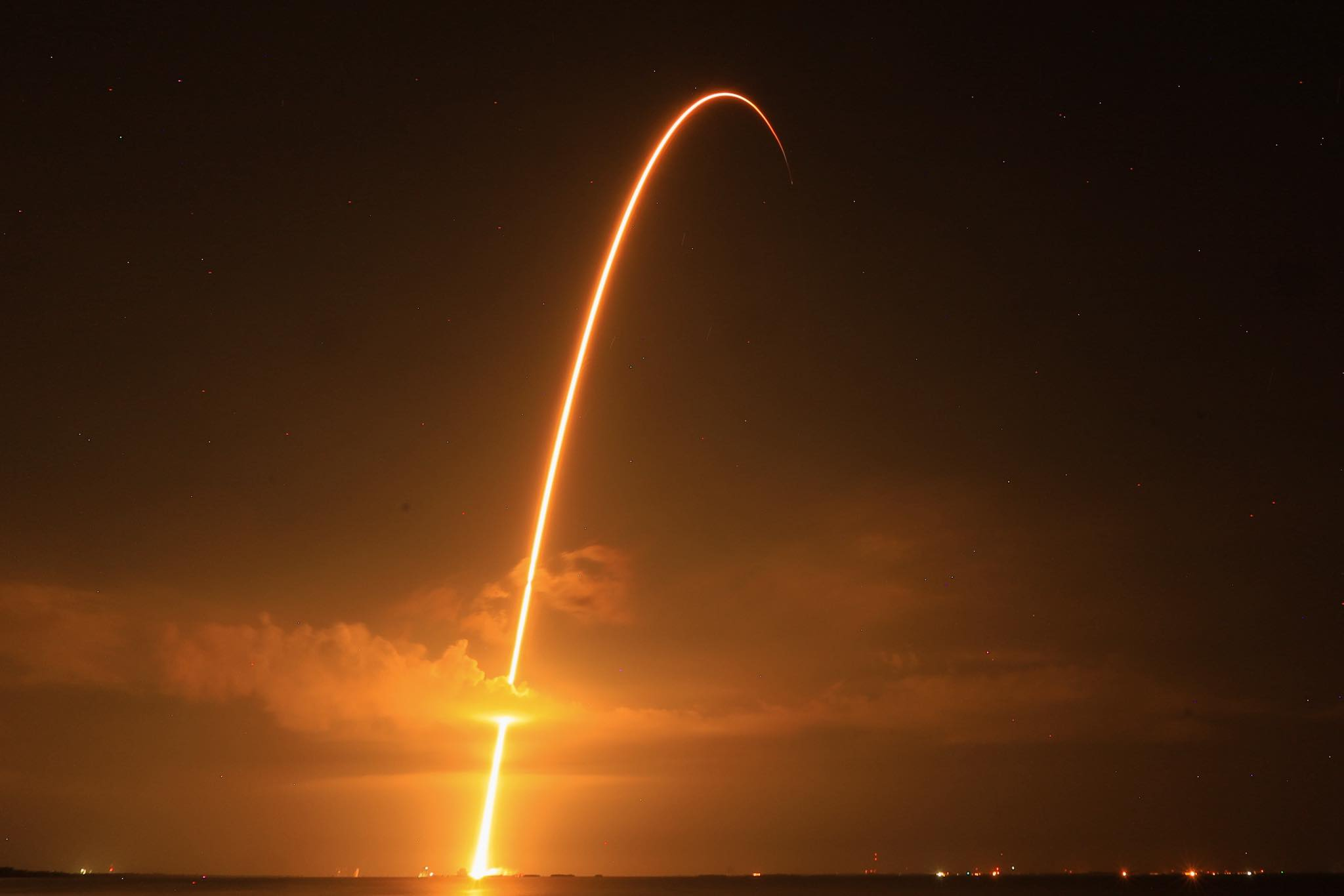 SpaceX Launches Another Batch of Starlink Satellite From The Cape