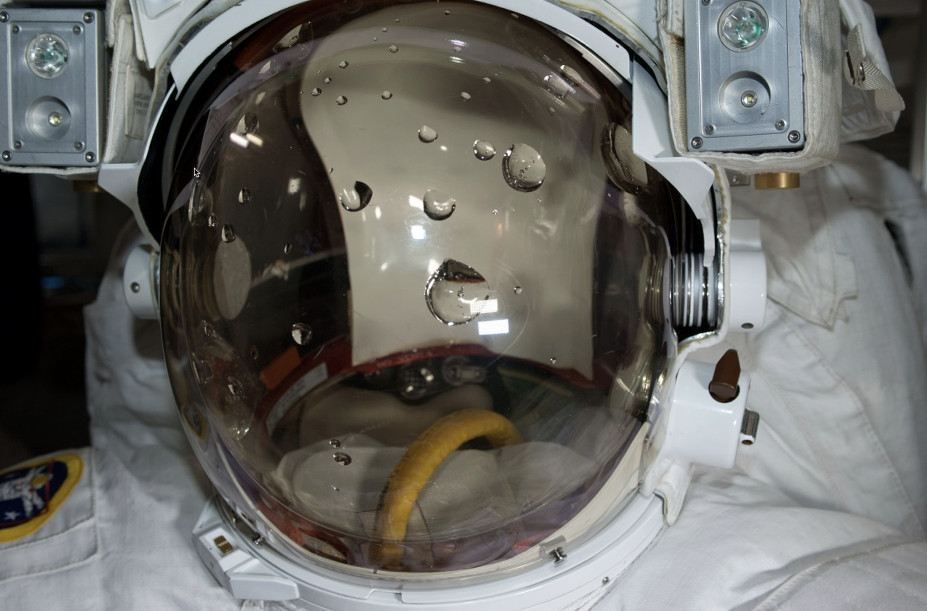 Collins Aerospace Faces Scrutiny Over ISS Spacesuit Program