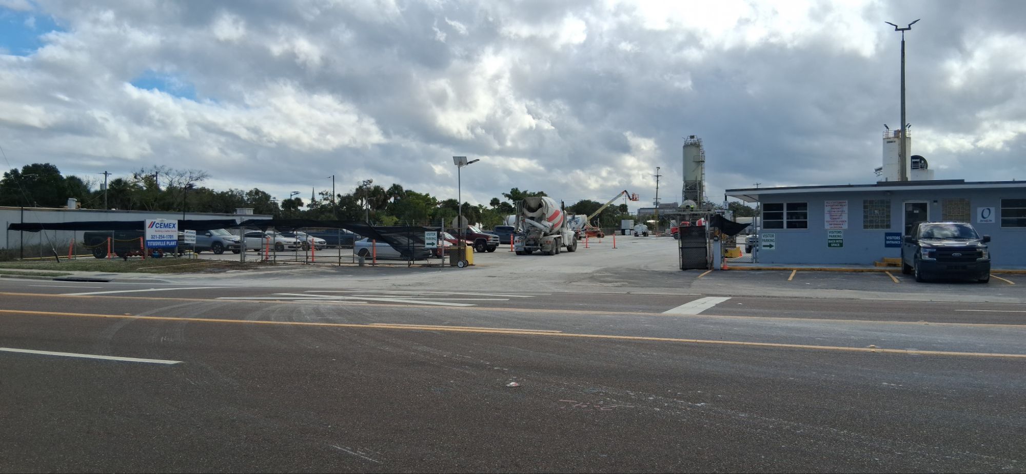 City Council Considers Stronger Action Against Recurring Code Violations at Cement Facility